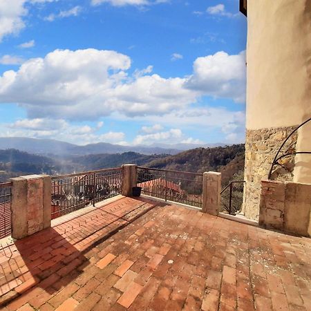Comfortable Apartment With Sea View In Falcinello エクステリア 写真