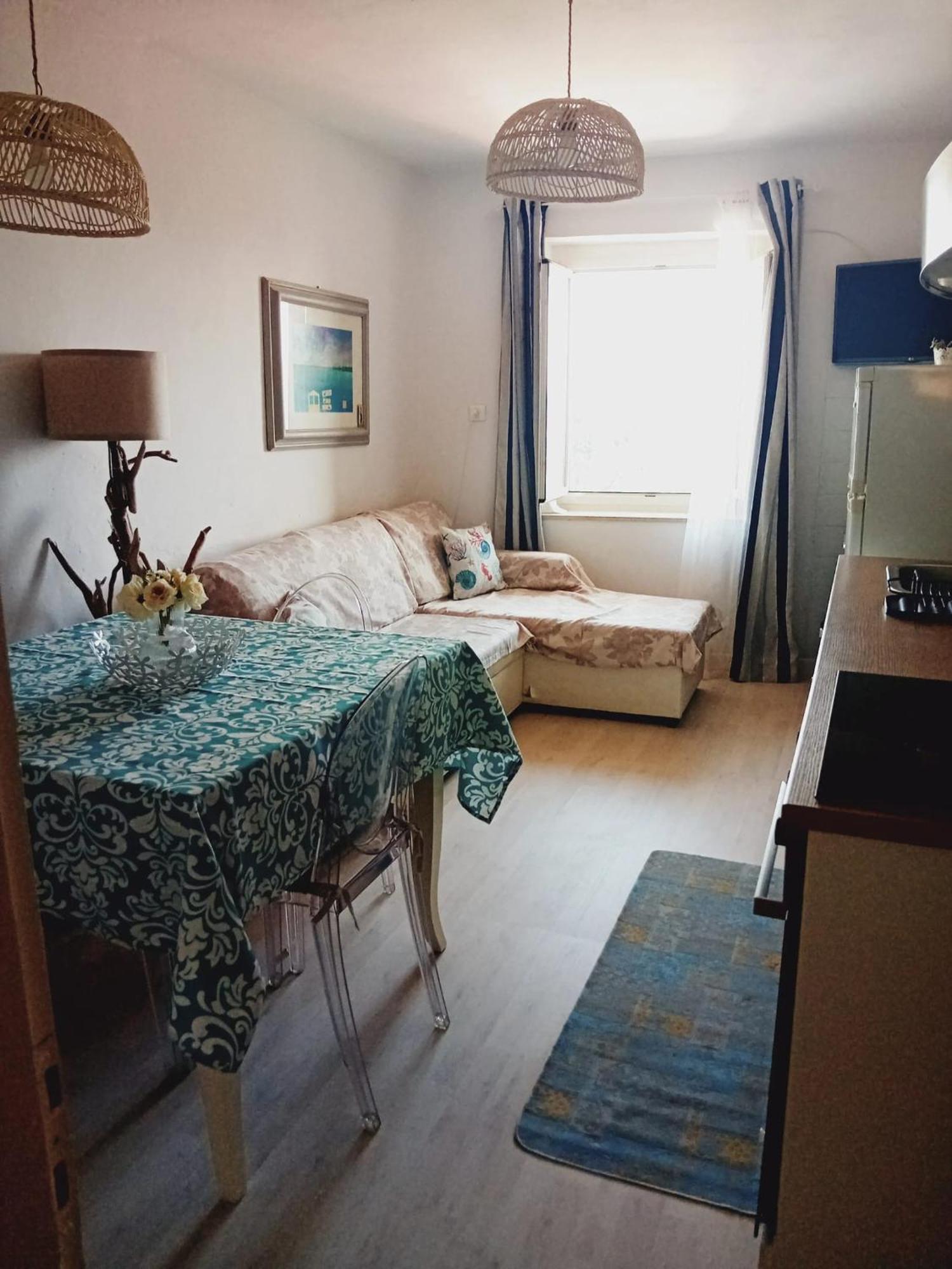 Comfortable Apartment With Sea View In Falcinello エクステリア 写真