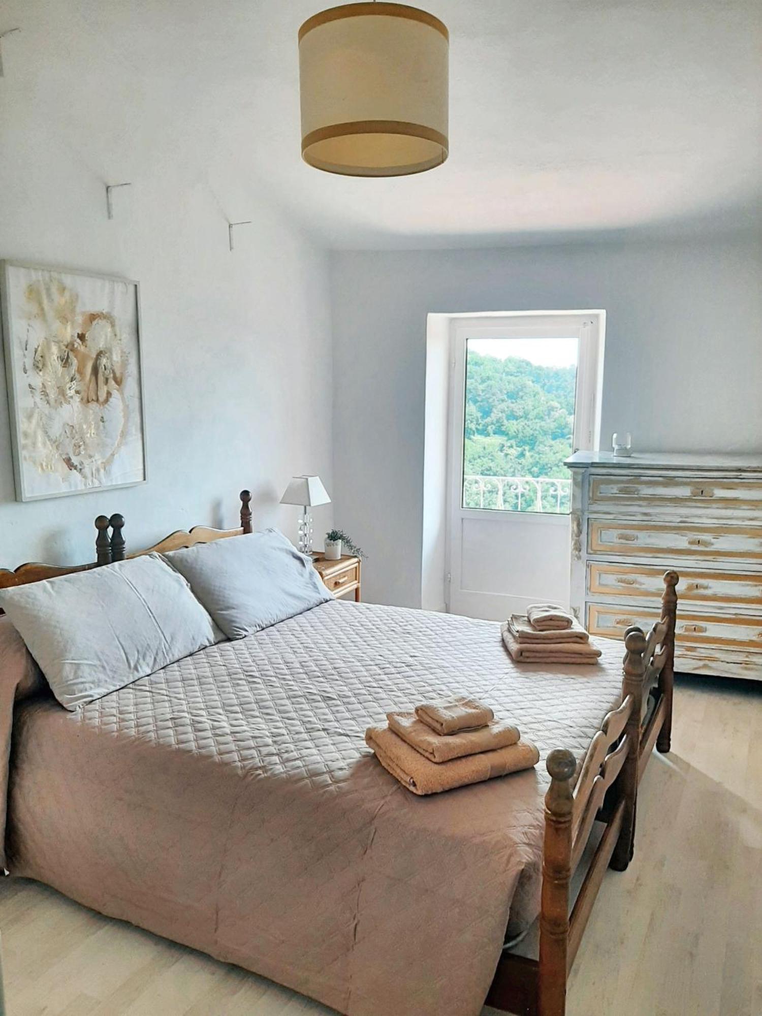 Comfortable Apartment With Sea View In Falcinello エクステリア 写真
