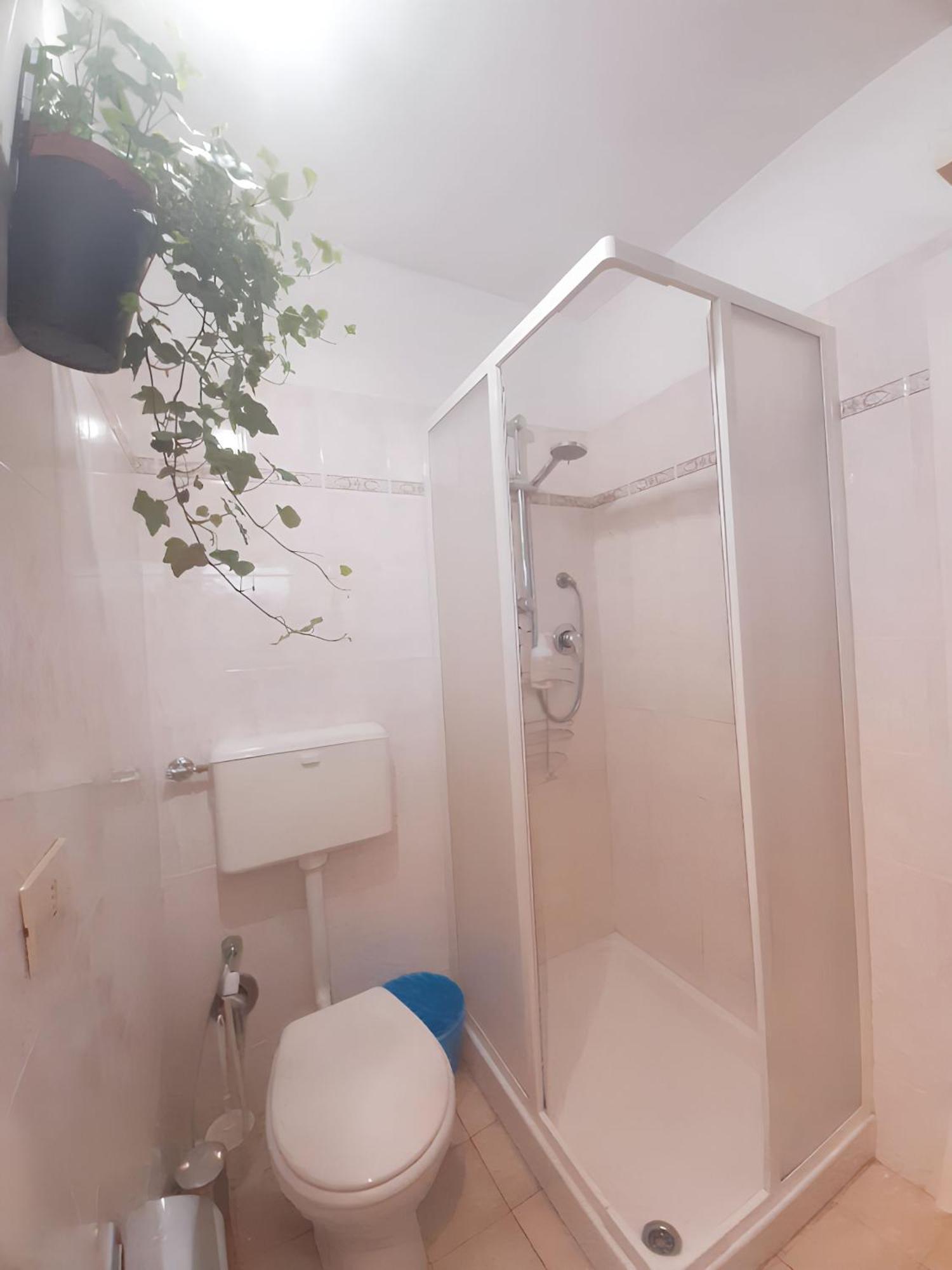 Comfortable Apartment With Sea View In Falcinello エクステリア 写真