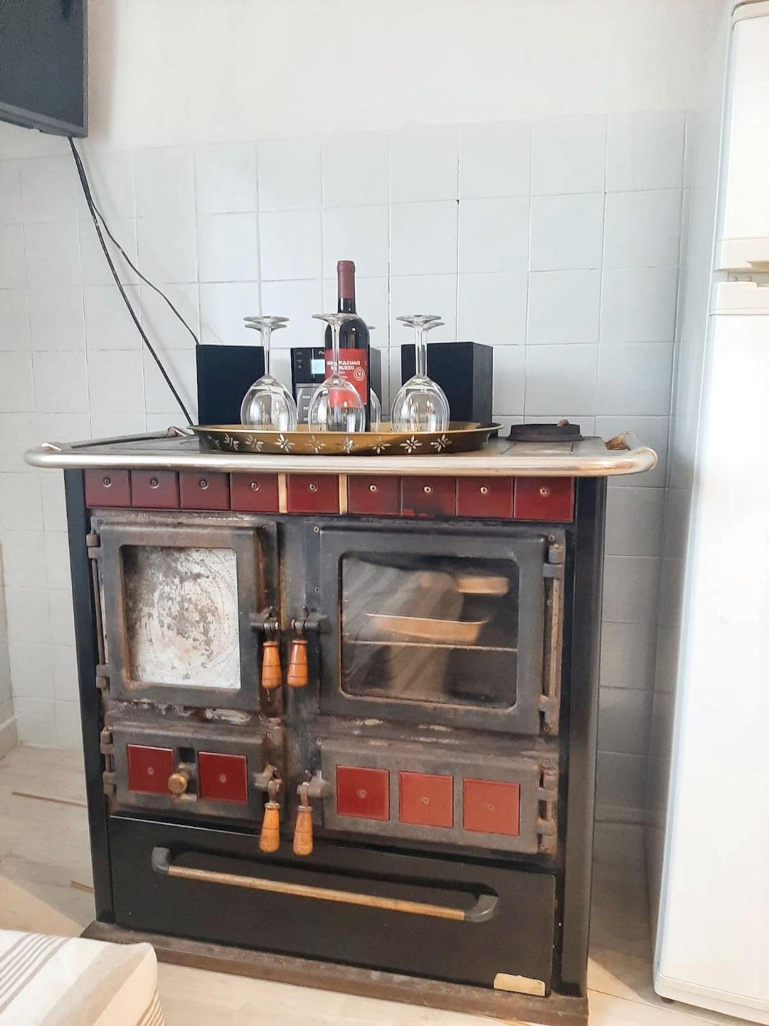 Comfortable Apartment With Sea View In Falcinello エクステリア 写真