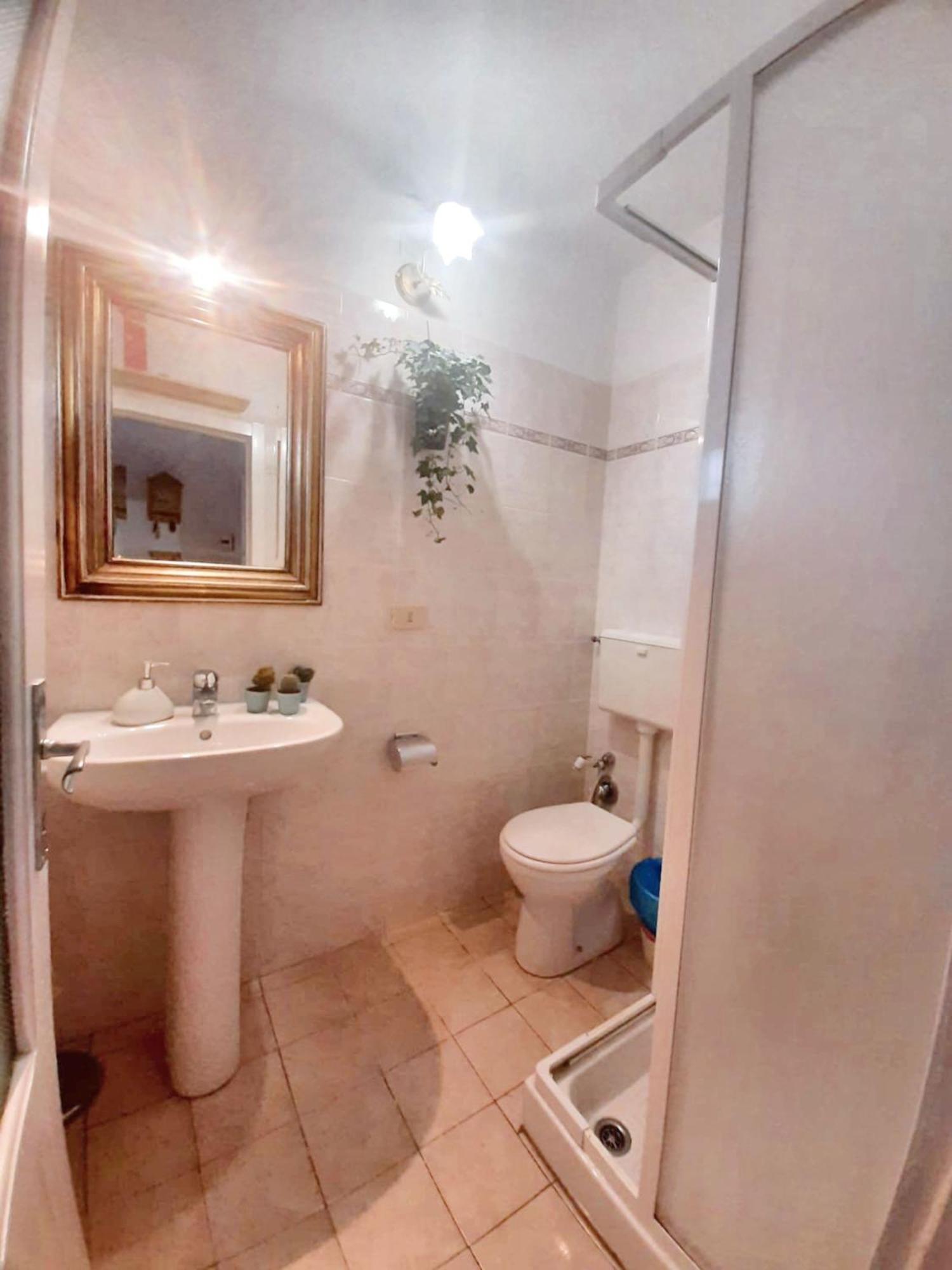 Comfortable Apartment With Sea View In Falcinello エクステリア 写真